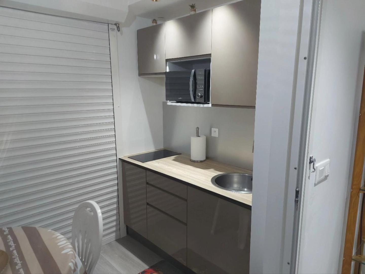 Le Marlon Apartamento La Trinité Exterior foto